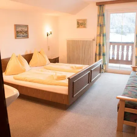 Selfcatering 30 Beds Parking Pets Welcome
