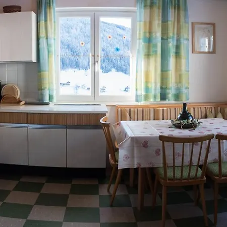 Selfcatering 30 Beds Parking Pets Welcome Radstadt