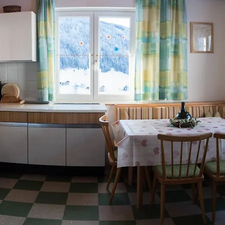 Selfcatering 30 Beds Parking Pets Welcome *